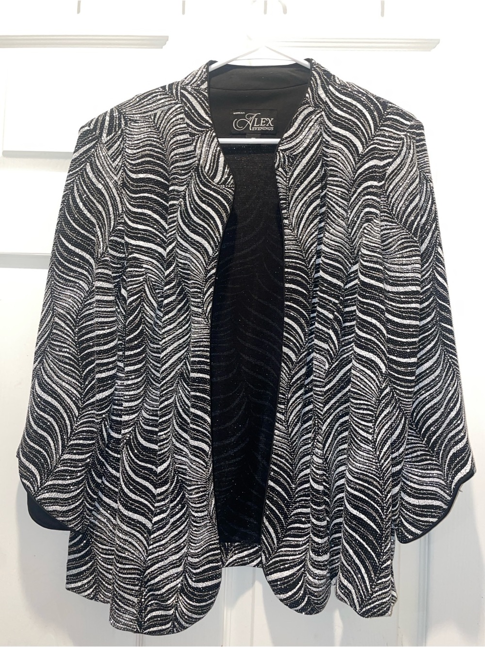Alex Evenings Black & White Wave-Pattern Open Cardigan Sweater
